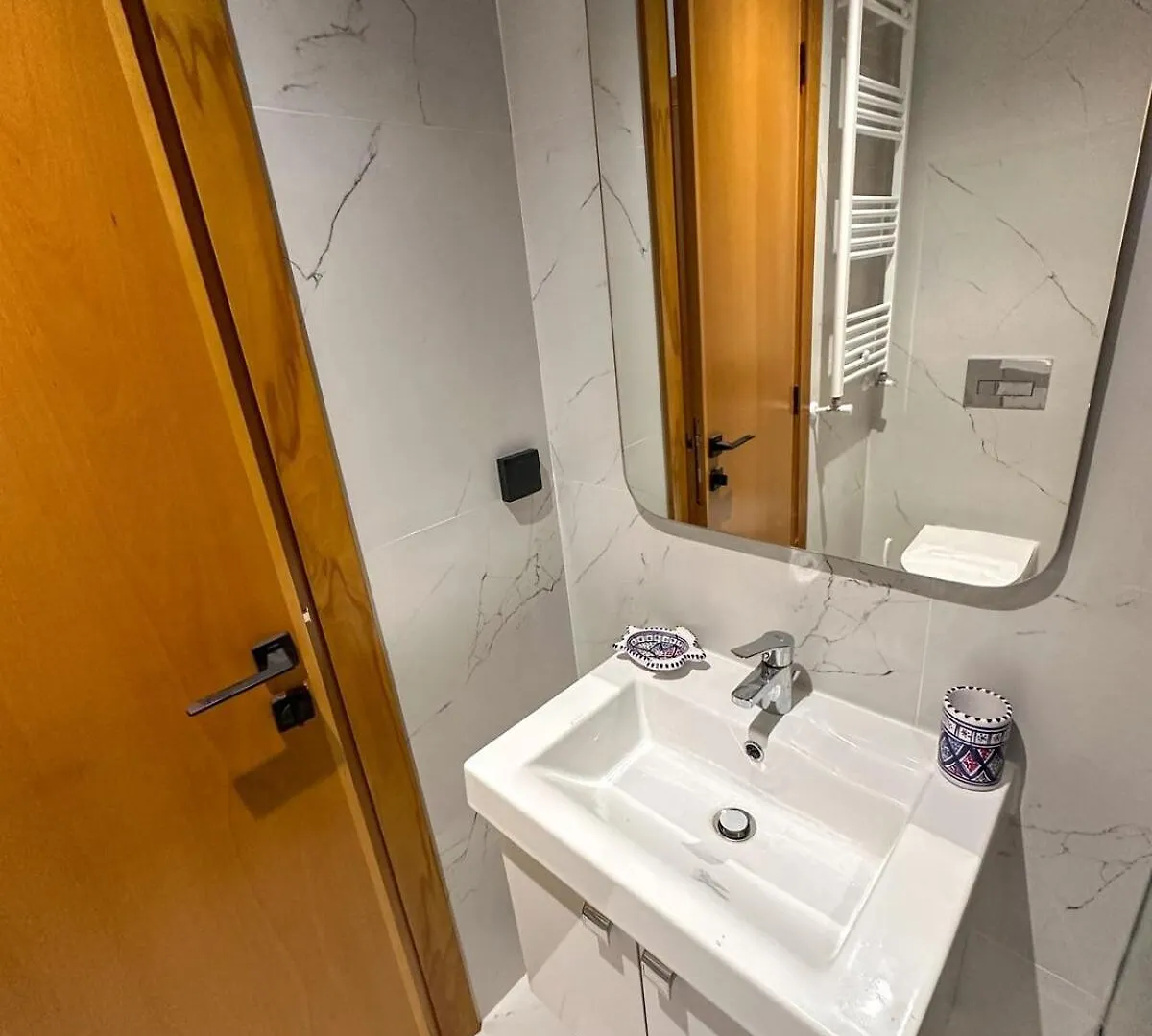 Confort & Charme A La Tunisienne Au Centre-Ville Apartmán