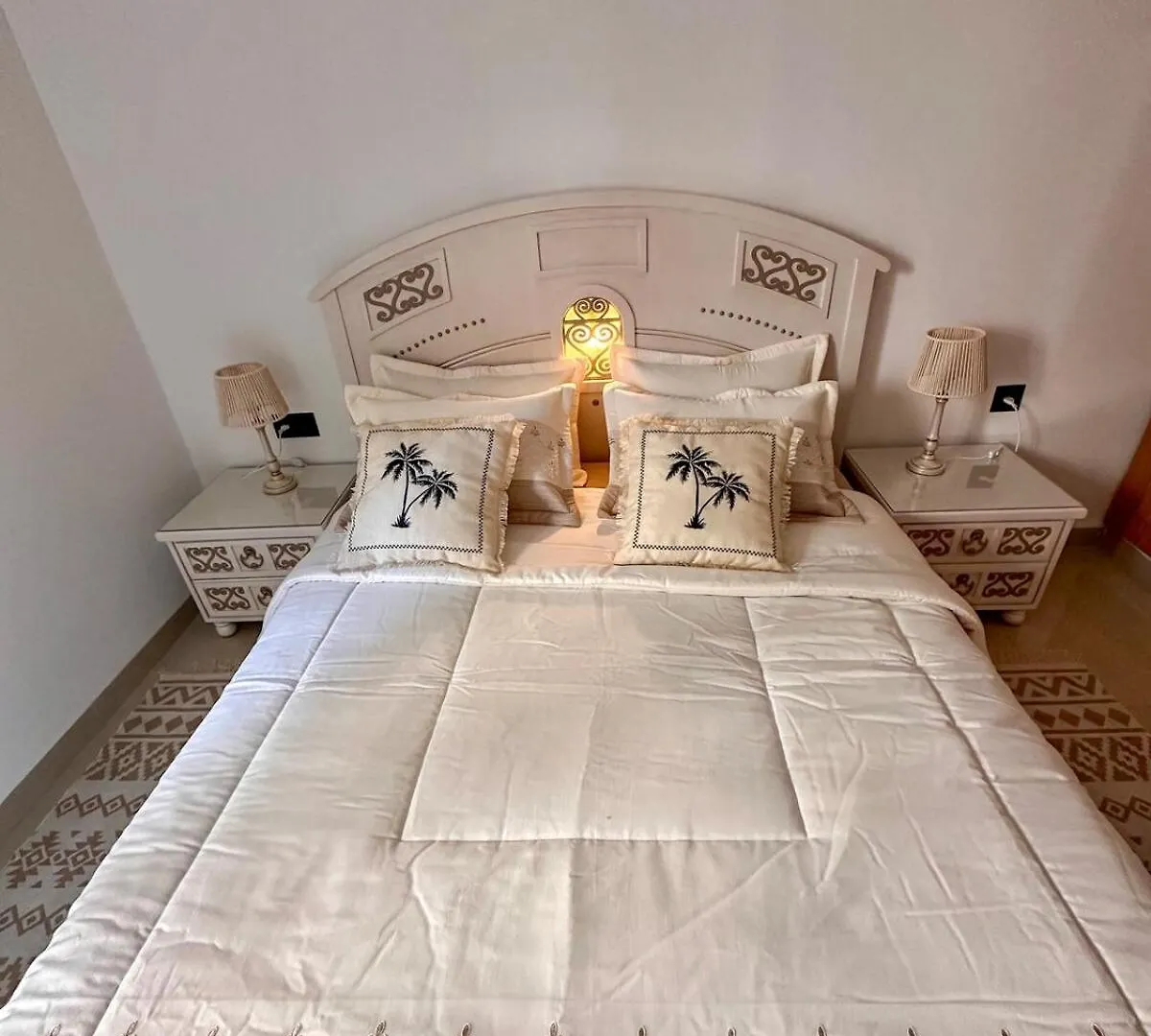 Apartment Confort & Charme A La Tunisienne Au Centre-Ville