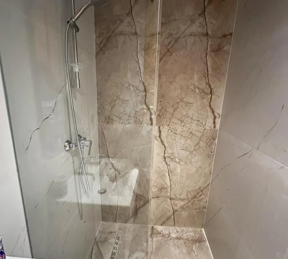 Apartment Confort & Charme A La Tunisienne Au Centre-Ville